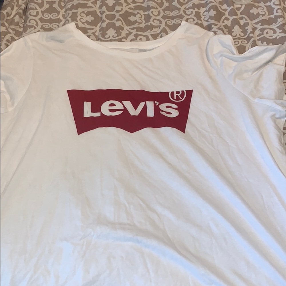 Levi’s oversized T-shirt
